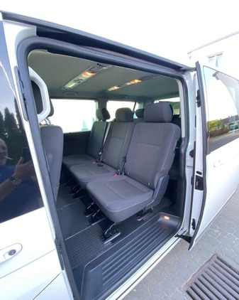Volkswagen Caravelle cena 159900 przebieg: 107336, rok produkcji 2017 z Wałcz małe 79